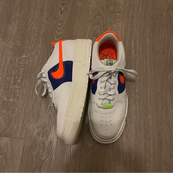 Nike Air Force 1 Pixels - Picture 2 of 4